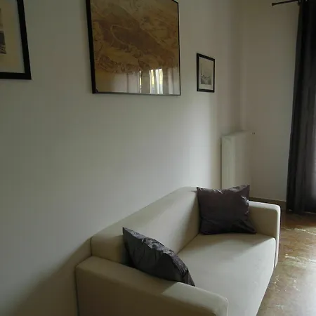 Fiorita Apartment *
